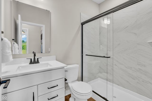 9864 Canterwood Lane, Fishers, IN 46038