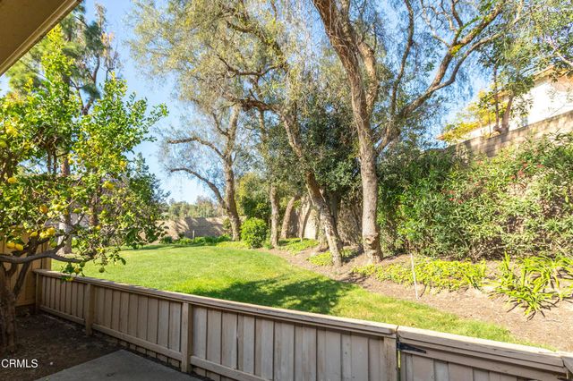 15421 Village 15, Camarillo, CA 93012