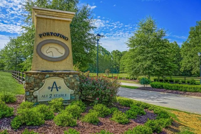 195 Italia Lane, Clayton, NC 27527