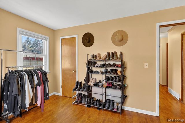 425 N Division Avenue, Holland, MI 49424