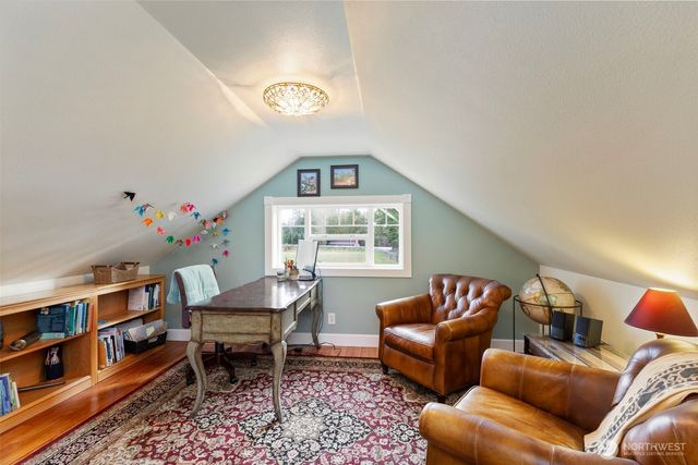 8964 NE State Hwy 104, Kingston, WA 98346