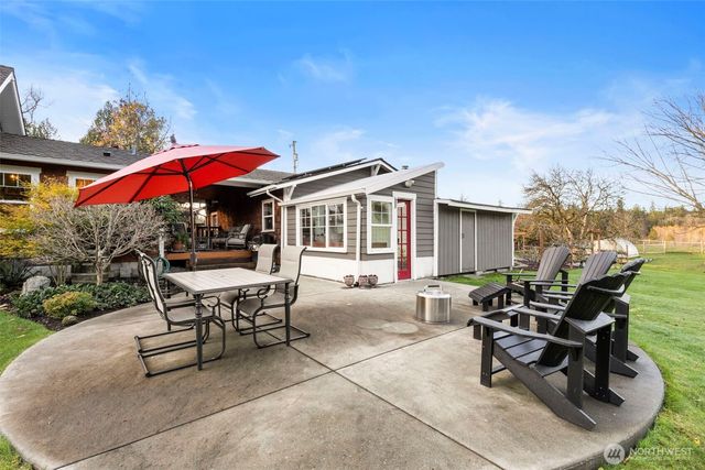 8964 NE State Hwy 104, Kingston, WA 98346