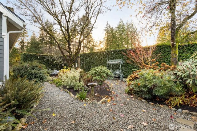 8964 NE State Hwy 104, Kingston, WA 98346