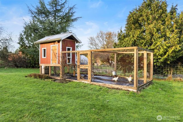 8964 NE State Hwy 104, Kingston, WA 98346