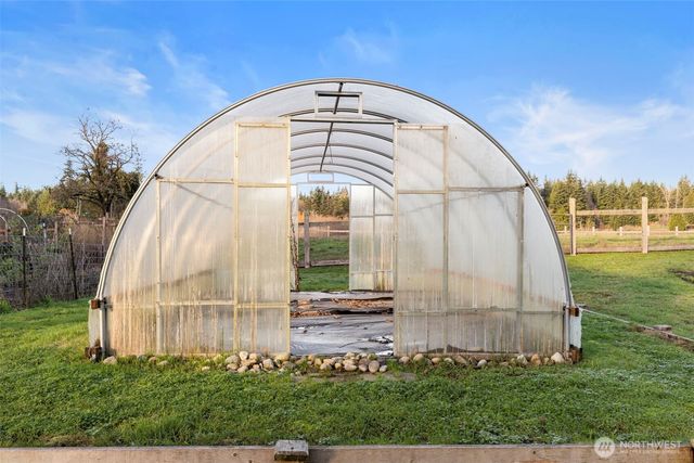 8964 NE State Hwy 104, Kingston, WA 98346