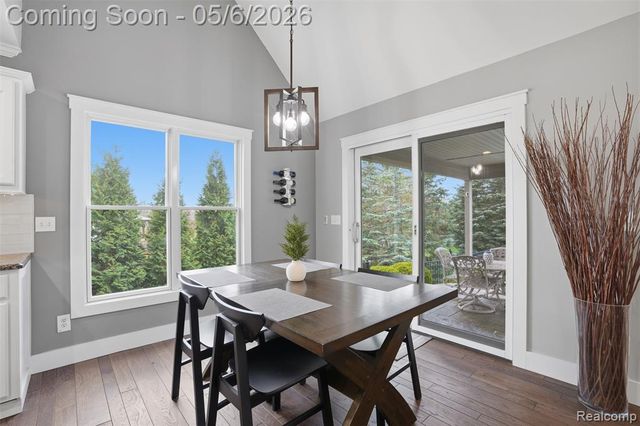 9648 Mohican Court, Pinckney, MI 48169