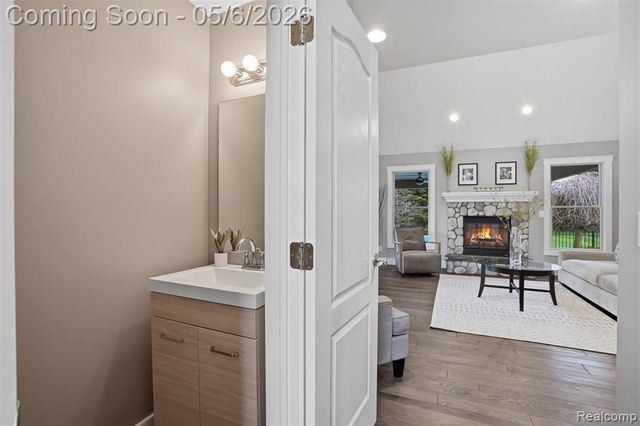 9648 Mohican Court, Pinckney, MI 48169