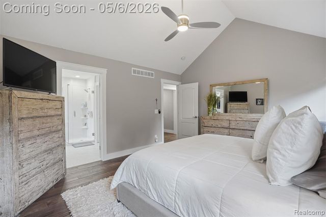 9648 Mohican Court, Pinckney, MI 48169