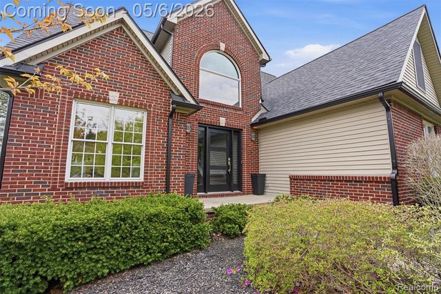 9648 Mohican Court, Pinckney, MI 48169