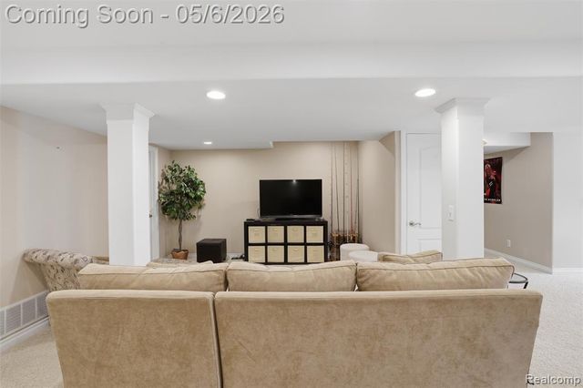 9648 Mohican Court, Pinckney, MI 48169