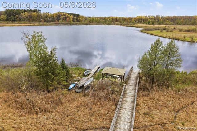 9648 Mohican Court, Pinckney, MI 48169