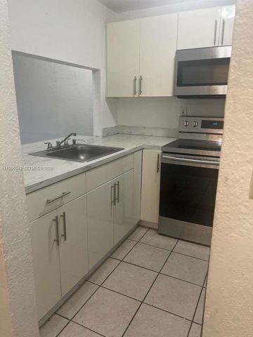4550 NW 9th Street 114E, Miami, FL 33126