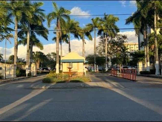 4550 NW 9th Street 114E, Miami, FL 33126
