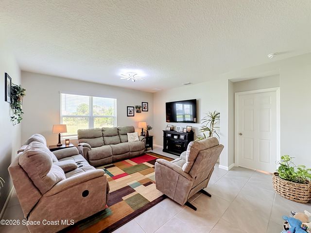 6935 Topaz Drive, Grant-valkaria, FL 32949