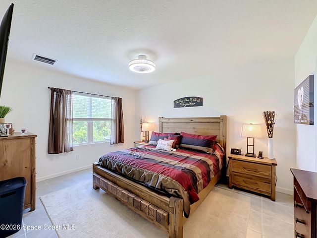 6935 Topaz Drive, Grant-valkaria, FL 32949