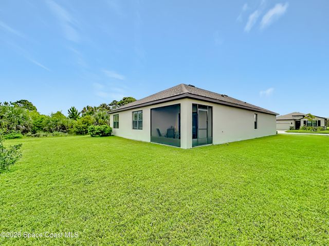 6935 Topaz Drive, Grant-valkaria, FL 32949