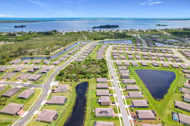 6935 Topaz Drive, Grant-valkaria, FL 32949