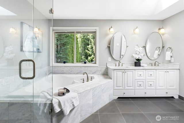 4649 225th Avenue SE, Sammamish, WA 98075