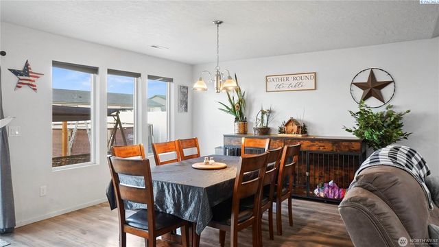 705 E Mt Adams St, Othello, WA 99344