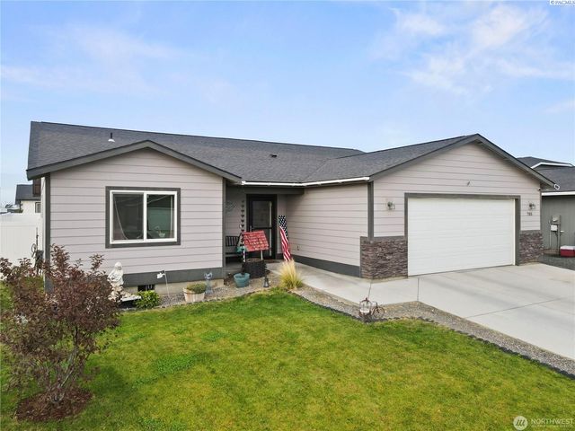 705 E Mt Adams St, Othello, WA 99344