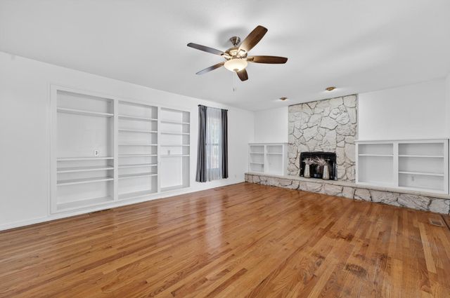 100 Baldwin Lake Cir, Folsom, CA 95630