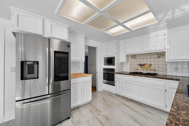 100 Baldwin Lake Cir, Folsom, CA 95630