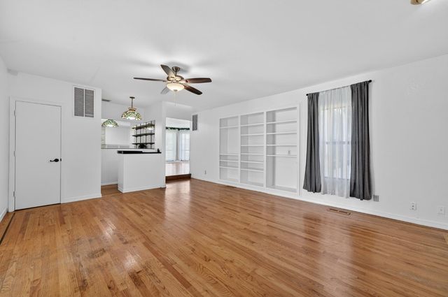 100 Baldwin Lake Cir, Folsom, CA 95630