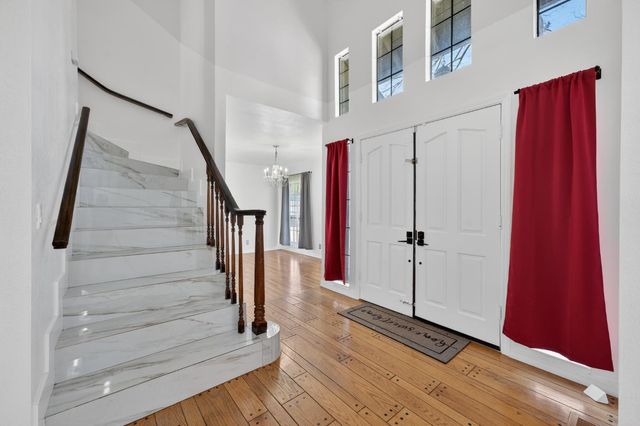 100 Baldwin Lake Cir, Folsom, CA 95630