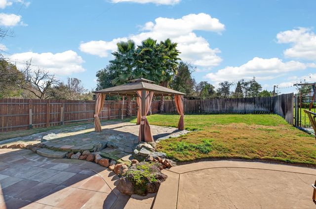 100 Baldwin Lake Cir, Folsom, CA 95630