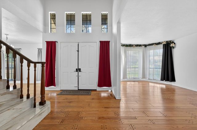 100 Baldwin Lake Cir, Folsom, CA 95630