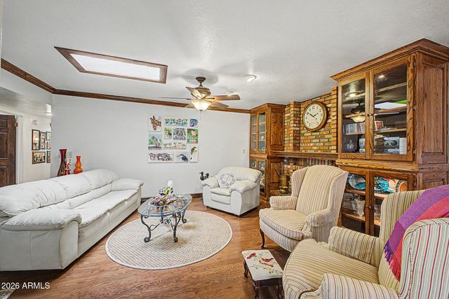 4740 E VOLTAIRE Avenue, Phoenix, AZ 85032