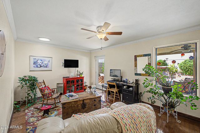 4740 E VOLTAIRE Avenue, Phoenix, AZ 85032