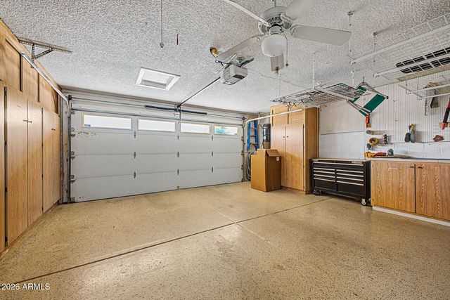4740 E VOLTAIRE Avenue, Phoenix, AZ 85032