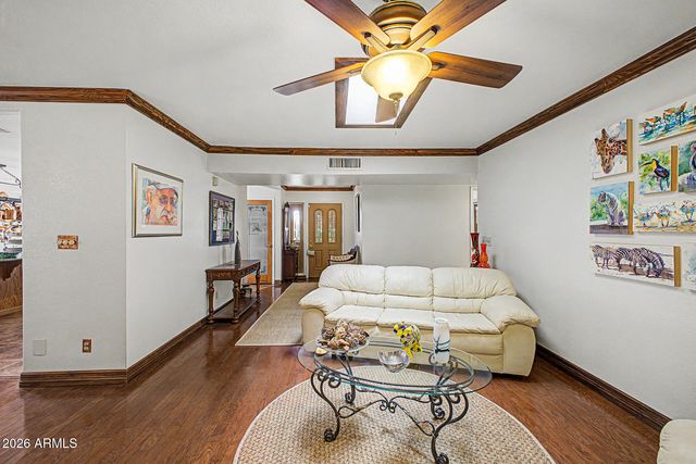 4740 E VOLTAIRE Avenue, Phoenix, AZ 85032