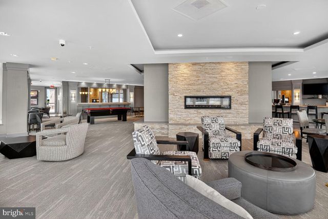 8220 CRESTWOOD HEIGHTS DR #418, Tysons, VA 22102