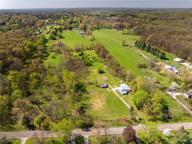 1548 Vanderhoof Road, Barberton, OH 44203