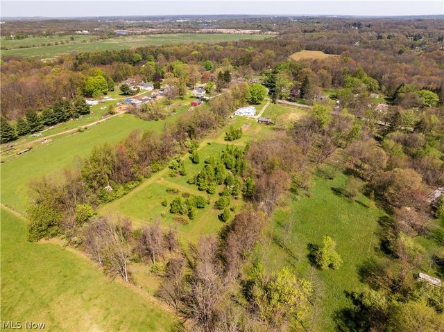 1548 Vanderhoof Road, Barberton, OH 44203