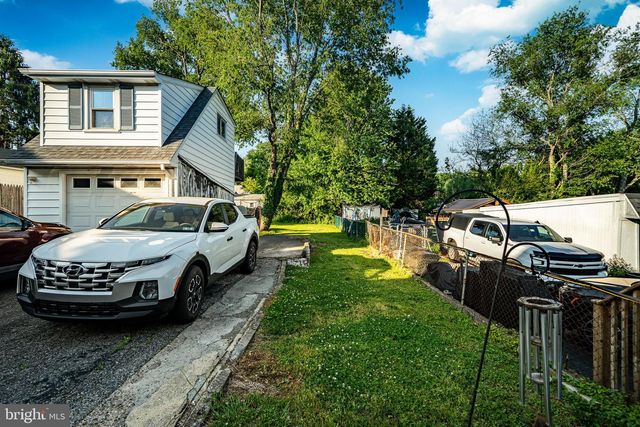 4941 GREENWOOD ST, Brookhaven, PA 19015