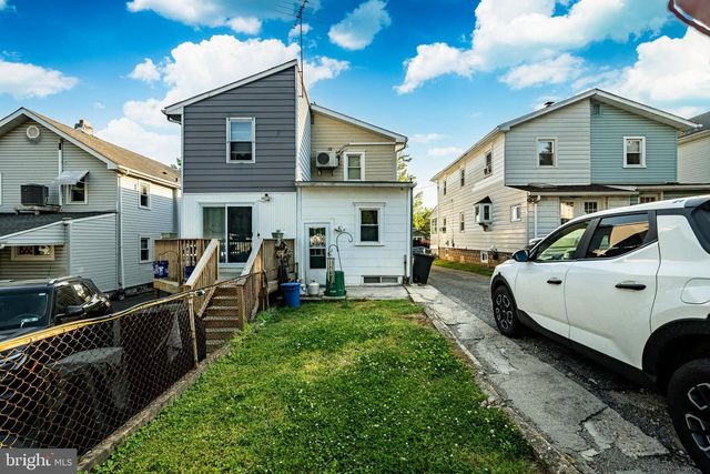 4941 GREENWOOD ST, Brookhaven, PA 19015