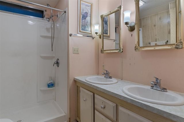 12118 FAIRWAY AVENUE, Brooksville, FL 34613