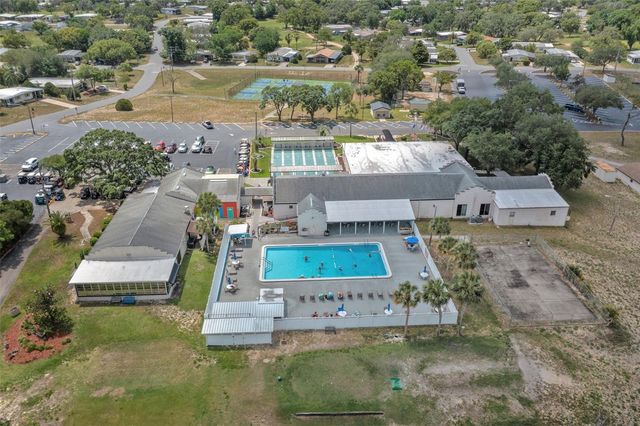 12118 FAIRWAY AVENUE, Brooksville, FL 34613