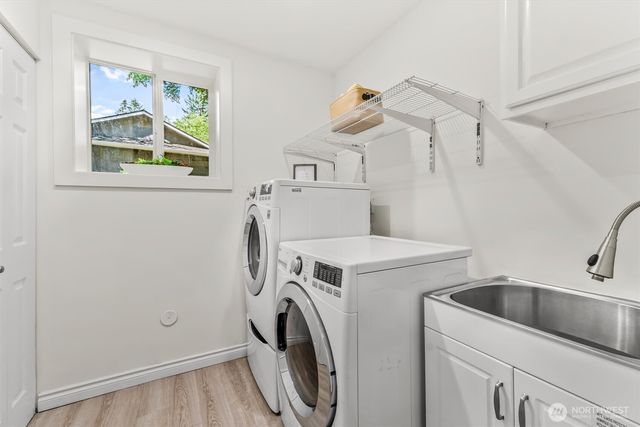 17228 NE 85th Place, Redmond, WA 98052