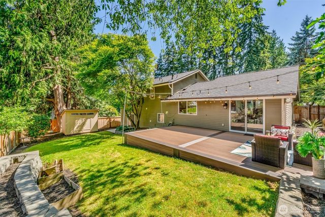 17228 NE 85th Place, Redmond, WA 98052