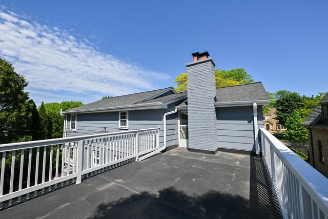 4797 N Newhall STREET, Whitefish Bay, WI 53211