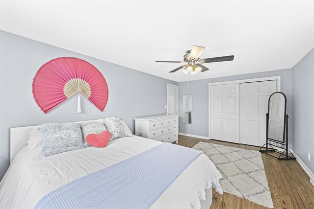 4797 N Newhall STREET, Whitefish Bay, WI 53211