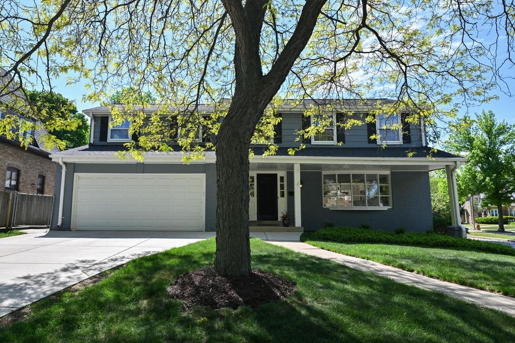 4797 N Newhall STREET, Whitefish Bay, WI 53211
