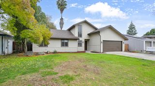 2915 S Conyer Street, Visalia, CA 93277