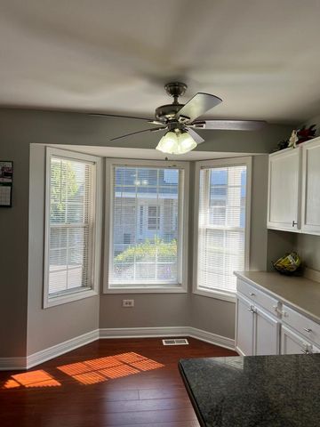 3496 Willowview Court 3496, Aurora, IL 60504