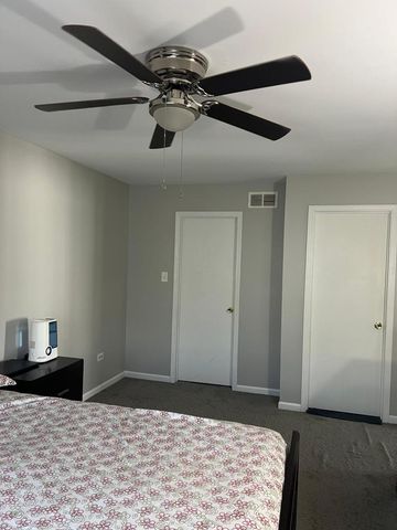 3496 Willowview Court 3496, Aurora, IL 60504