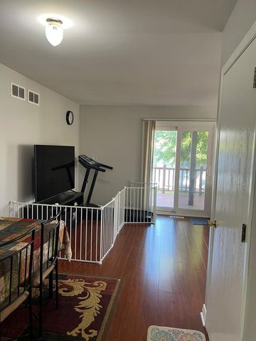 3496 Willowview Court 3496, Aurora, IL 60504